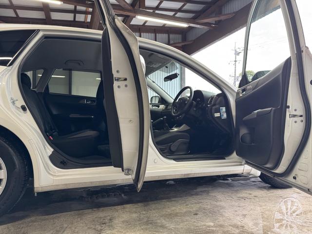 インプレッサ １．５ｉ－Ｌ　４ＷＤ／５速ＭＴ／ＥＴＣ／スマートキー／ＰＵＳＨスタート／ＨＤＤナビ／ＴＶ／純正アルミＡＷ／（41枚目）