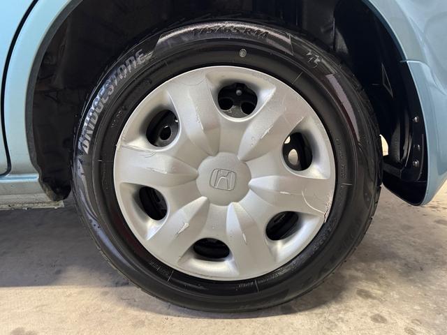 フィット １．５Ａ　５速ＭＴ／キーレス／ＣＤオーディオ／（41枚目）