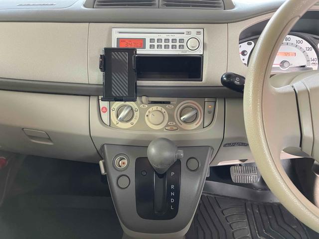 ステラ Ｌ　キーレスエントリー　電動格納ミラー　ベンチシート　ＣＶＴ　ＣＤ　衝突安全ボディ　エアコン　パワーステアリング　パワーウィンドウ（6枚目）