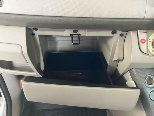 ステラ Ｌ　キーレスエントリー　電動格納ミラー　ベンチシート　ＣＶＴ　ＣＤ　衝突安全ボディ　エアコン　パワーステアリング　パワーウィンドウ（31枚目）