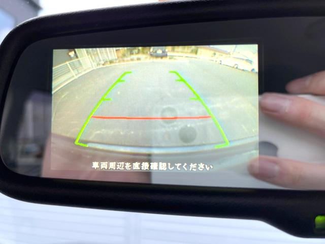 G 禁煙車 SDナビ フルセグ バックカメラ Bluetooth接続 タッチパネル式オートエアコン スマートキー HIDヘッドライト アイドリングストップ プライバシーガラス DVD再生(5枚目)
