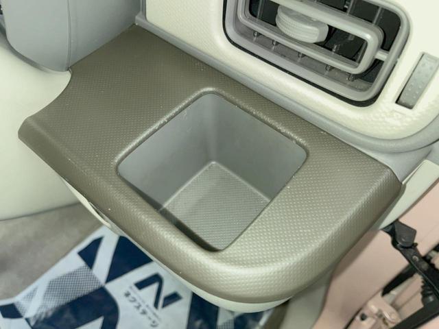L 禁煙車 SDナビ 衝突軽減装置 バックカメラ シートヒーター ETC スマートキー アイドリングストップ プライバシーガラス 電動格納ミラー ドアバイザー(42枚目)