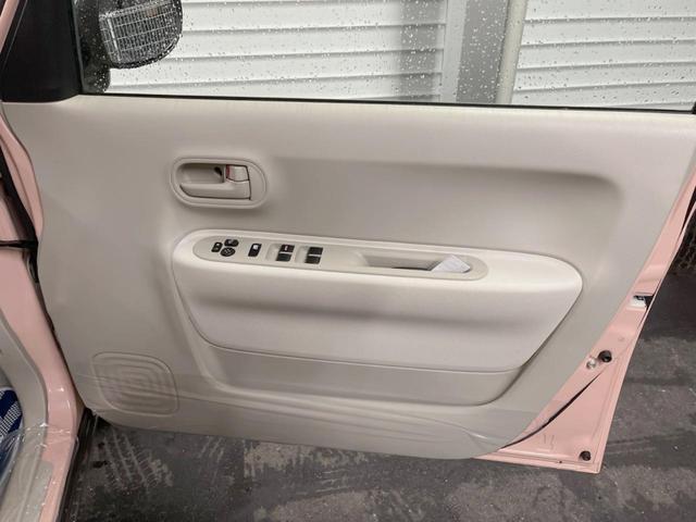 L 禁煙車 SDナビ 衝突軽減装置 バックカメラ シートヒーター ETC スマートキー アイドリングストップ プライバシーガラス 電動格納ミラー ドアバイザー(43枚目)