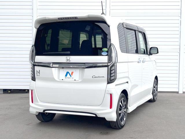 Ｎ－ＢＯＸカスタム Ｇ・Ｌホンダセンシング　電動スライド　禁煙車　純正ナビ　衝突被害軽減装置　アダプティブクルーズ　バックカメラ　Ｂｌｕｅｔｏｏｔｈ再生　ＬＥＤヘッド　ＥＴＣ　レーンアシスト　オートライト　オートエアコン　スマートキー（17枚目）