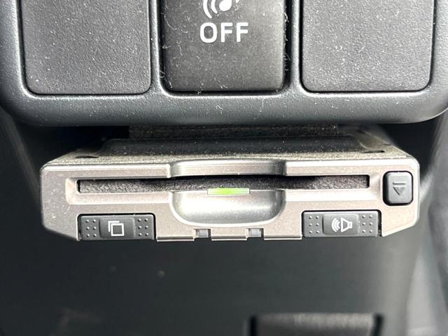 アクア Ｓ　ＳＤナビ　バックカメラ　オートライト　オートエアコン　ＥＴＣ　スマートキー　Ｂｌｕｅｔｏｏｔｈ　ＣＤ　ワンセグＴＶ（5枚目）