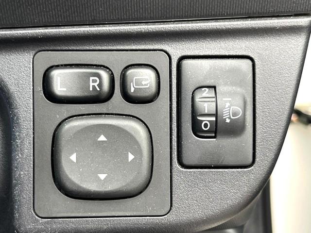 アクア Ｓ　ＳＤナビ　バックカメラ　オートライト　オートエアコン　ＥＴＣ　スマートキー　Ｂｌｕｅｔｏｏｔｈ　ＣＤ　ワンセグＴＶ（47枚目）