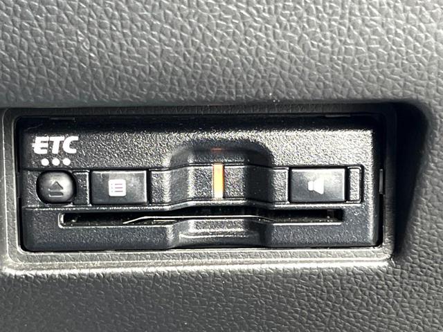 スイフトスポーツ ベースグレード　ＭＴ車　禁煙車　シートヒーター　スマートキー　ＬＥＤヘッド　ビルトインＥＴＣ　クルコン　オートライト　オートエアコン　ＬＥＤフォグ　ＳＷＫ　ＲＡＹＳ１７インチホイール（5枚目）