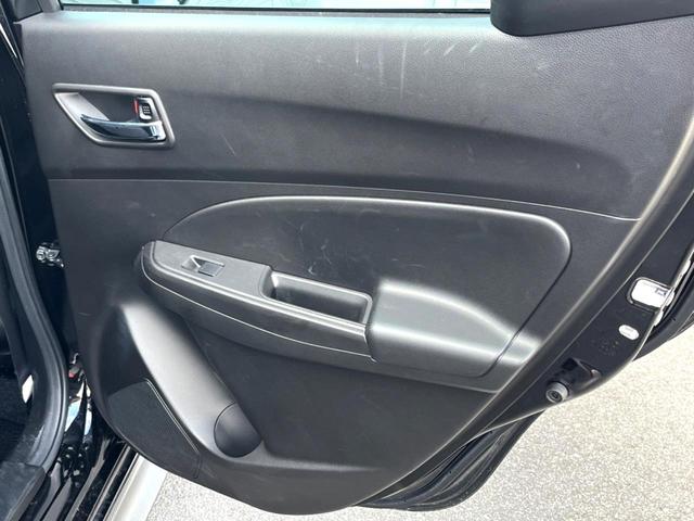 スイフトスポーツ ベースグレード　ＭＴ車　禁煙車　シートヒーター　スマートキー　ＬＥＤヘッド　ビルトインＥＴＣ　クルコン　オートライト　オートエアコン　ＬＥＤフォグ　ＳＷＫ　ＲＡＹＳ１７インチホイール（38枚目）