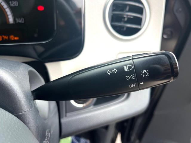 モコ Ｘ　禁煙車　バックカメラ　スマートキー　オートエアコン　ＣＤ　アームレスト　ドアバイザー　ヘッドライトレベライザー　ベンチシート　電動格納ミラー（23枚目）