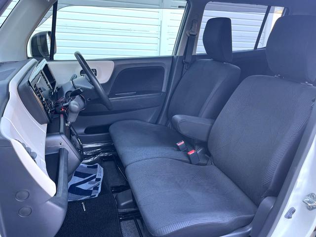 ＭＲワゴン １０ｔｈアニバーサリー　リミテッド　バックカメラ　禁煙車　スマートキー　ＥＴＣ　オートライト　オートエアコン　純正１４インチアルミ　ＣＤ（32枚目）