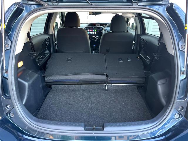 アクア S バックカメラ 衝突被害軽減システム スマートキー LEDヘッド ETC オートハイビーム 車線逸脱警報 オートライト オートエアコン 純正16インチアルミ Bluetooth LEDフォグ(10枚目)