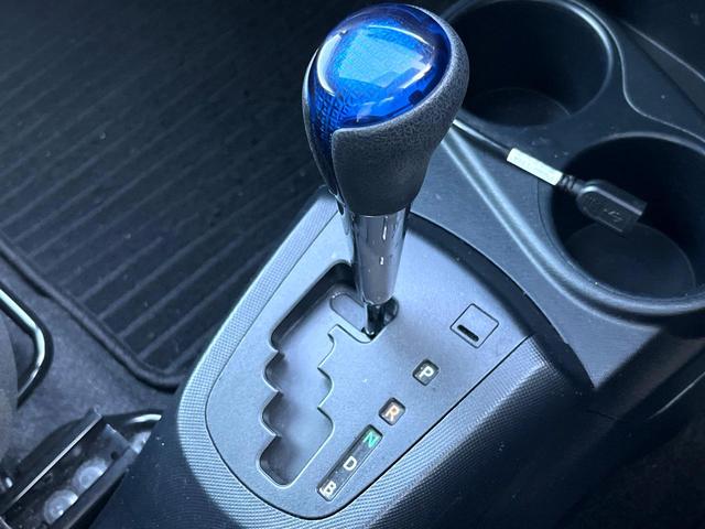 アクア S バックカメラ 衝突被害軽減システム スマートキー LEDヘッド ETC オートハイビーム 車線逸脱警報 オートライト オートエアコン 純正16インチアルミ Bluetooth LEDフォグ(30枚目)