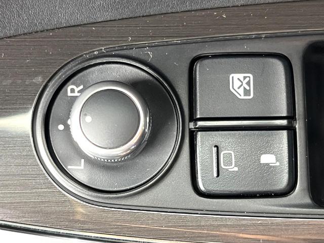 CX-5 XD Lパッケージ マツダコネクト バックカメラ BOSE パワーシート 衝突被害軽減システム レーダークルーズ レザーシート コーナーセンサー スマートキー HIDヘッド ETC オートハイビーム 車線逸脱警報(24枚目)