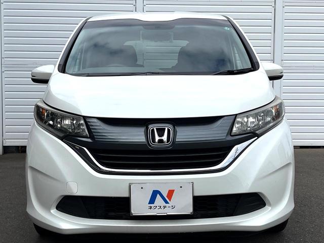 フリード G 両側電動ドア バックカメラ スマートキー ビルトインETC オートエアコン Bluetooth CD DVD再生 地デジ 横滑り防止装置 電動格納ミラー アイドリングストップ ドアバイザー(15枚目)