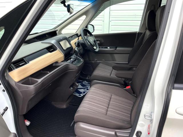 フリード G 両側電動ドア バックカメラ スマートキー ビルトインETC オートエアコン Bluetooth CD DVD再生 地デジ 横滑り防止装置 電動格納ミラー アイドリングストップ ドアバイザー(34枚目)