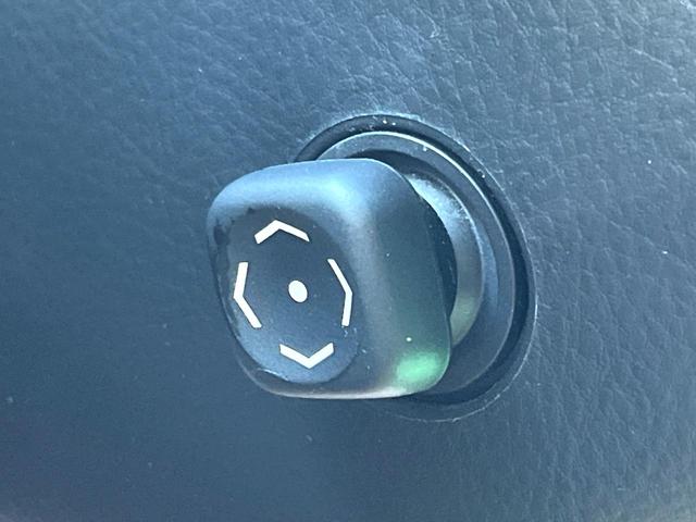 クラウン アスリート 純正ナビ バックカメラ HIDヘッド パワーシート ビルトインETC クルーズコントロール オートライト デュアルエアコン 純正18インチアルミ CD DVD再生 フルセグTV(26枚目)