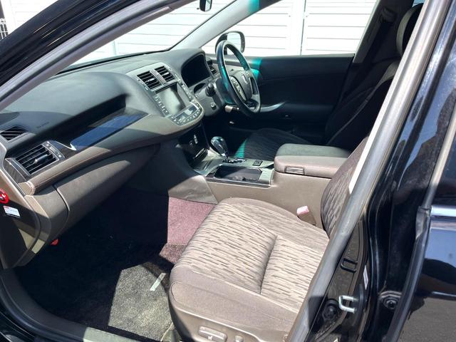 クラウン アスリート 純正ナビ バックカメラ HIDヘッド パワーシート ビルトインETC クルーズコントロール オートライト デュアルエアコン 純正18インチアルミ CD DVD再生 フルセグTV(37枚目)