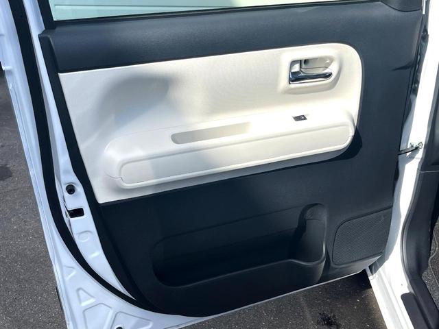 ムーヴキャンバス ストライプスG 両側電動ドア バックカメラ 衝突被害軽減システム 禁煙車 ドラレコ コーナーセンサー LEDヘッド ETC オートライト オートエアコン Bluetooth CD DVD再生 フルセグ LEDフォグ(47枚目)