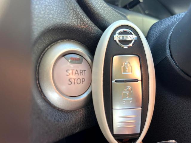 ノート ｅ－パワー　メダリスト　純正ＳＤナビ　衝突被害軽減システム　禁煙車　ハーフレザーシート　スマートキー　オートライト　オートエアコン　純正１５インチアルミ　Ｂｌｕｅｔｏｏｔｈ　ＣＤ　ＤＶＤ再生　フルセグ（6枚目）