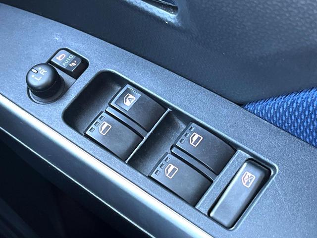 ルーミー カスタムG 両側電動ドア 純正ナビ バックカメラ 衝突被害軽減システム コーナーセンサー LEDヘッド クルコン オートハイビーム オートライト オートエアコン 純正14インチアルミ Bluetooth(34枚目)