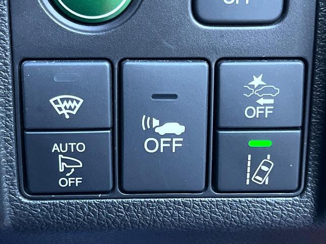 ヴェゼル ハイブリッドRS・ホンダセンシング 純正ナビ バックカメラ 衝突被害軽減システム レーダークルーズ ハーフレザーシート ドラレコ スマートキー LEDヘッド ビルトインETC オートライト オートエアコン 純正15インチアルミ(5枚目)