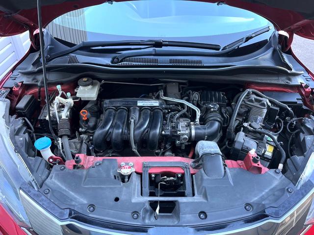 ヴェゼル ハイブリッドRS・ホンダセンシング 純正ナビ バックカメラ 衝突被害軽減システム レーダークルーズ ハーフレザーシート ドラレコ スマートキー LEDヘッド ビルトインETC オートライト オートエアコン 純正15インチアルミ(18枚目)