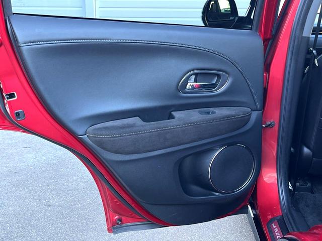 ヴェゼル ハイブリッドRS・ホンダセンシング 純正ナビ バックカメラ 衝突被害軽減システム レーダークルーズ ハーフレザーシート ドラレコ スマートキー LEDヘッド ビルトインETC オートライト オートエアコン 純正15インチアルミ(53枚目)