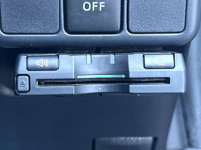 アクア G 禁煙車 純正SDナビ バックカメラ スマートキー LEDヘッドライト ETC オートライト オートエアコン CD 地デジ クリアランスソナー(5枚目)