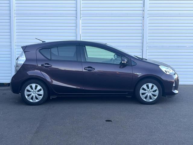 アクア G 禁煙車 純正SDナビ バックカメラ スマートキー LEDヘッドライト ETC オートライト オートエアコン CD 地デジ クリアランスソナー(44枚目)