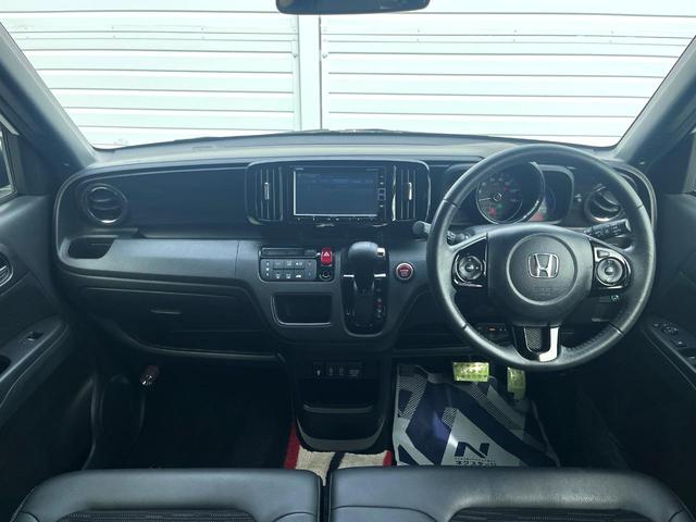 N-ONE プレミアム 純正SDナビ バックカメラ ハーフレザーシート ドラレコ スマートキー HIDヘッド クルコン オートライト オートエアコン 14インチアルミ Bluetooth CD DVD再生 フルセグ(2枚目)