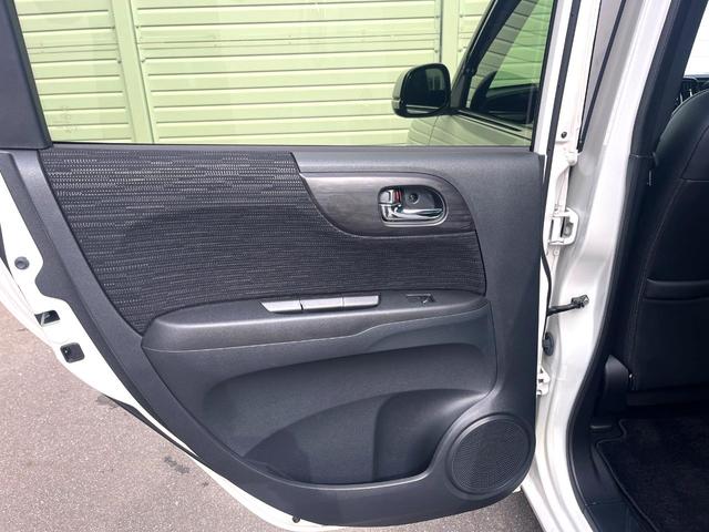 N-ONE プレミアム 純正SDナビ バックカメラ ハーフレザーシート ドラレコ スマートキー HIDヘッド クルコン オートライト オートエアコン 14インチアルミ Bluetooth CD DVD再生 フルセグ(46枚目)