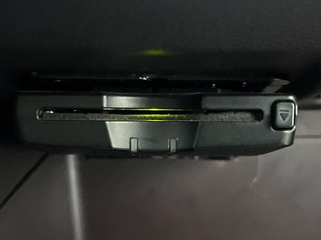 【ＥＴＣ】高速道路の料金所をストレスなく通過！話題のスポットやサービスエリアに多い「スマートＩＣ」利用時は必須のアイテムです。当店でセットアップを実施、ご納車当日からすぐにご利用いただけます！