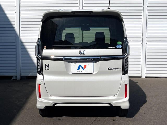 N-BOXカスタム G・Lターボホンダセンシング ターボ 両側電動ドア バックカメラ 衝突被害軽減システム レーダークルーズ 禁煙車 ハーフレザーシート ドラレコ コーナーセンサー LEDヘッド ビルトインETC 車線逸脱警報 オートライト(15枚目)