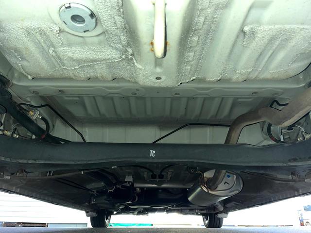 N-BOXカスタム G・Lターボホンダセンシング ターボ 両側電動ドア バックカメラ 衝突被害軽減システム レーダークルーズ 禁煙車 ハーフレザーシート ドラレコ コーナーセンサー LEDヘッド ビルトインETC 車線逸脱警報 オートライト(19枚目)