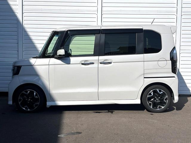 N-BOXカスタム G・Lターボホンダセンシング ターボ 両側電動ドア バックカメラ 衝突被害軽減システム レーダークルーズ 禁煙車 ハーフレザーシート ドラレコ コーナーセンサー LEDヘッド ビルトインETC 車線逸脱警報 オートライト(45枚目)