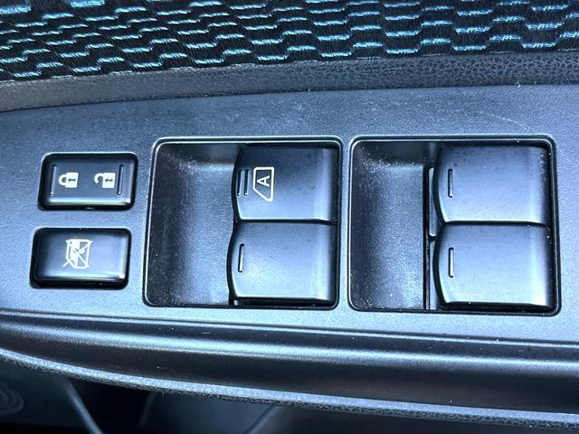 ノート X DIG-S スマートキー オートエアコン 純正15インチアルミ CD アイドリングストップ(22枚目)