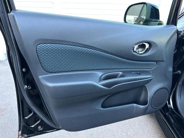 ノート X DIG-S スマートキー オートエアコン 純正15インチアルミ CD アイドリングストップ(38枚目)