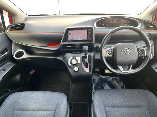 シエンタ Ｇ　純正ナビ　トヨタセーフティセンス　両側電動ドア　バックカメラ　衝突被害軽減システム　車線逸脱警報　オートエアコン　Ｂｌｕｅｔｏｏｔｈ　ＣＤ　ＤＶＤ再生　フルセグ（2枚目）