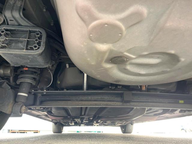 シエンタ Ｇ　純正ナビ　トヨタセーフティセンス　両側電動ドア　バックカメラ　衝突被害軽減システム　車線逸脱警報　オートエアコン　Ｂｌｕｅｔｏｏｔｈ　ＣＤ　ＤＶＤ再生　フルセグ（18枚目）