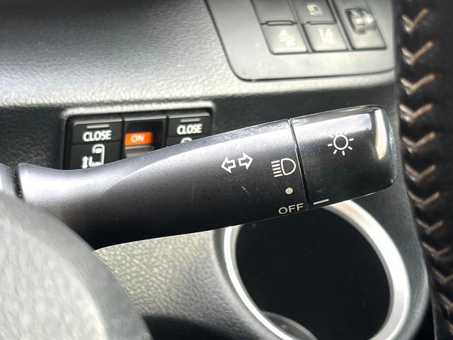 シエンタ Ｇ　純正ナビ　トヨタセーフティセンス　両側電動ドア　バックカメラ　衝突被害軽減システム　車線逸脱警報　オートエアコン　Ｂｌｕｅｔｏｏｔｈ　ＣＤ　ＤＶＤ再生　フルセグ（30枚目）