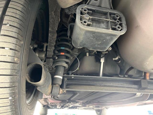 シエンタ Ｇ　純正ナビ　トヨタセーフティセンス　両側電動ドア　バックカメラ　衝突被害軽減システム　車線逸脱警報　オートエアコン　Ｂｌｕｅｔｏｏｔｈ　ＣＤ　ＤＶＤ再生　フルセグ（41枚目）