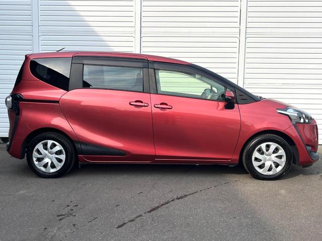 シエンタ Ｇ　純正ナビ　トヨタセーフティセンス　両側電動ドア　バックカメラ　衝突被害軽減システム　車線逸脱警報　オートエアコン　Ｂｌｕｅｔｏｏｔｈ　ＣＤ　ＤＶＤ再生　フルセグ（44枚目）