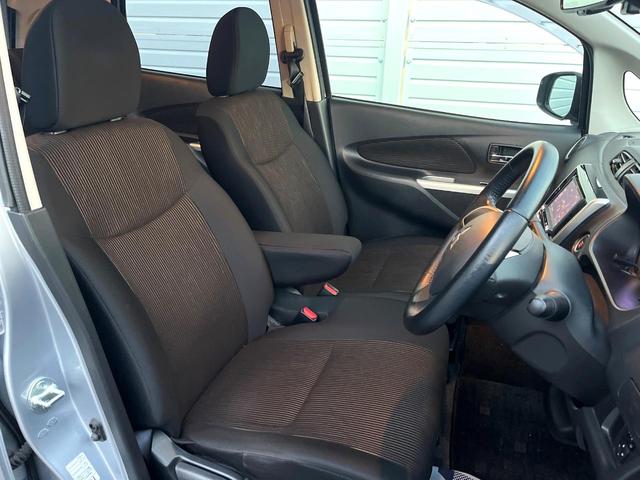 eKカスタム G バックカメラ HIDヘッド 純正14インチアルミ オートエアコン Bluetooth CD DVD再生 地デジ(8枚目)