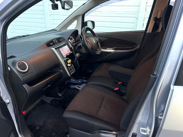 eKカスタム G バックカメラ HIDヘッド 純正14インチアルミ オートエアコン Bluetooth CD DVD再生 地デジ(30枚目)