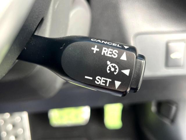 ８６ ＧＴ　バックカメラ　禁煙車　ドラレコ　スマートキー　ＨＩＤヘッド　ＥＴＣ　クルコン　純正１７インチアルミ　デュアルエアコン　Ｂｌｕｅｔｏｏｔｈ　ＣＤ　ＤＶＤ再生　フルセグ　パドルシフト（5枚目）