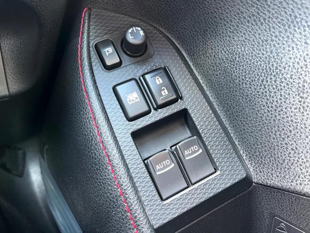 ８６ ＧＴ　バックカメラ　禁煙車　ドラレコ　スマートキー　ＨＩＤヘッド　ＥＴＣ　クルコン　純正１７インチアルミ　デュアルエアコン　Ｂｌｕｅｔｏｏｔｈ　ＣＤ　ＤＶＤ再生　フルセグ　パドルシフト（29枚目）