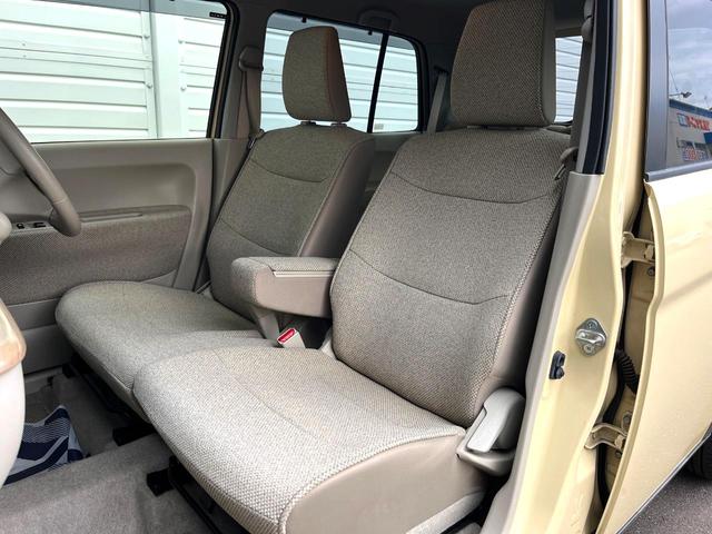 アルトラパン Ｓ　衝突被害軽減システム　禁煙車　シートヒーター　スマートキー　ＨＩＤヘッド　ＥＴＣ　オートライト　Ｂｌｕｅｔｏｏｔｈ　ＣＤ　ＤＶＤ再生　フルセグ（32枚目）