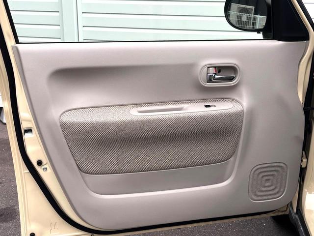 アルトラパン Ｓ　衝突被害軽減システム　禁煙車　シートヒーター　スマートキー　ＨＩＤヘッド　ＥＴＣ　オートライト　Ｂｌｕｅｔｏｏｔｈ　ＣＤ　ＤＶＤ再生　フルセグ（40枚目）