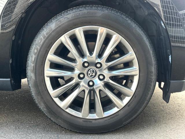 ハリアー プレミアム バックカメラ レーダークルーズ 電動リアゲート ハーフレザーシート パワーシート スマートキー LEDヘッド ビルトインETC 純正18インチアルミ オートライト デュアルエアコン(13枚目)