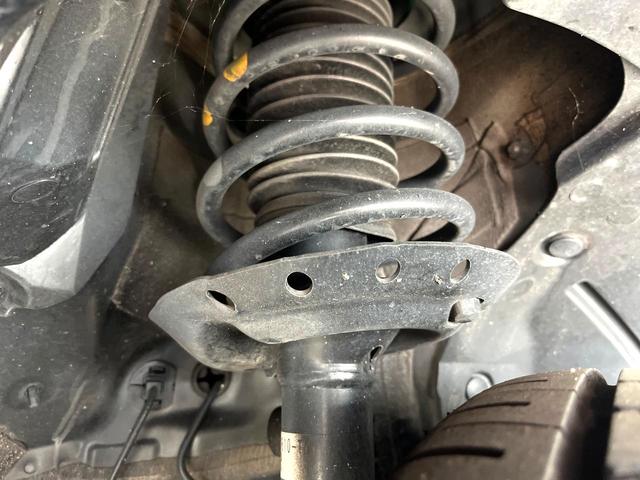 フィットハイブリッド Lパッケージ バックカメラ 禁煙車 ドラレコ スマートキー LEDヘッド ETC クルコン 純正15インチアルミ オートライト オートエアコン Bluetooth CD 地デジ(55枚目)